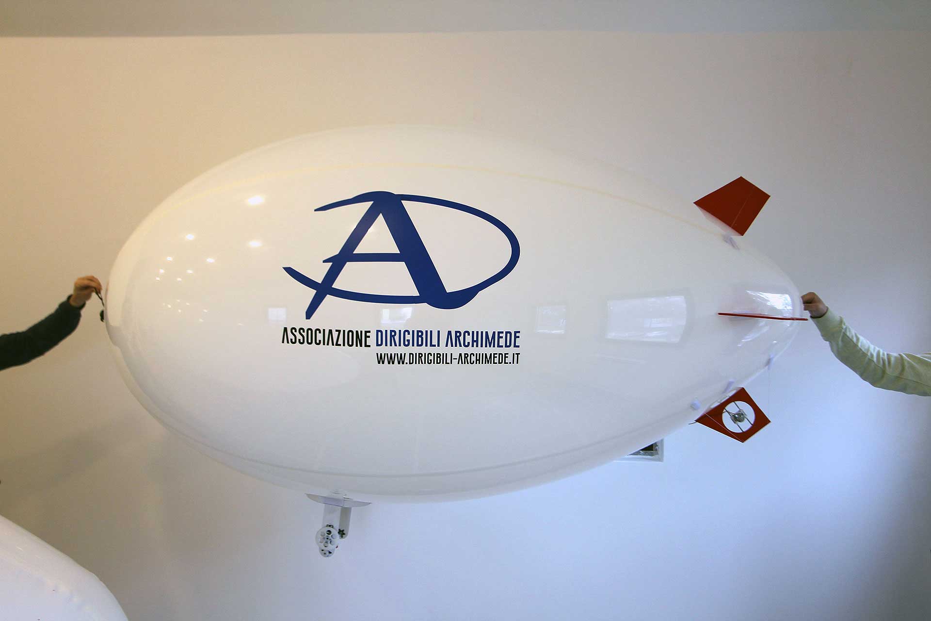 2m-indoor-rc-blimp